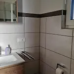 A 17 Mit Eigenem Exklusivem Zugang Zum Binnensee By Interhome
