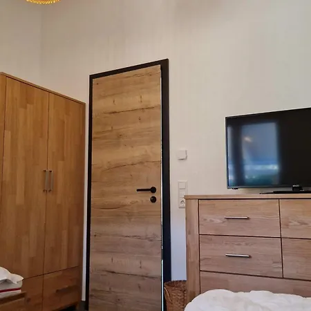 A 17 Mit Eigenem Exklusivem Zugang Zum Binnensee By Interhome Сasa de vacaciones