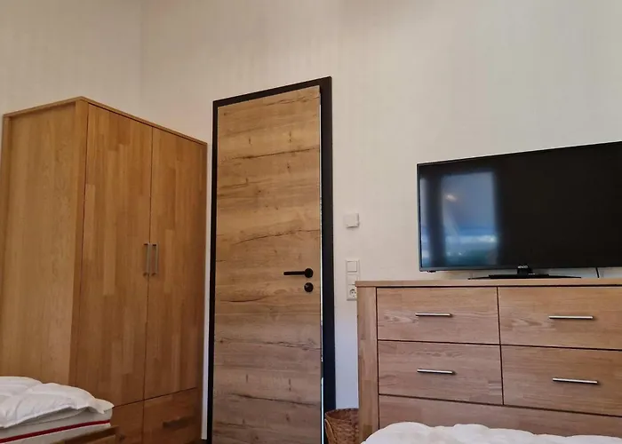 A 17 Mit Eigenem Exklusivem Zugang Zum Binnensee By Interhome Сasa de vacaciones