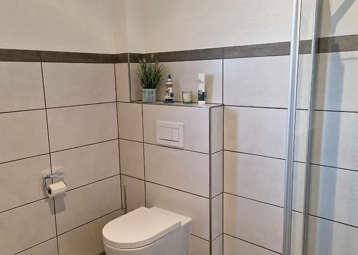 A 17 Mit Eigenem Exklusivem Zugang Zum Binnensee By Interhome Сasa de vacaciones