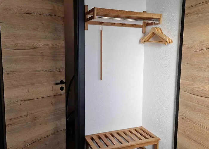 Сasa de vacaciones A 17 Mit Eigenem Exklusivem Zugang Zum Binnensee By Interhome Grosswurden