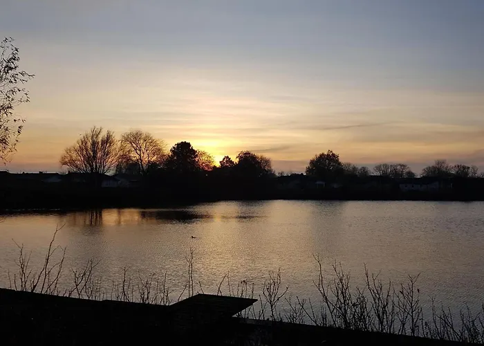 A 17 Mit Eigenem Exklusivem Zugang Zum Binnensee By Interhome Сasa de vacaciones *